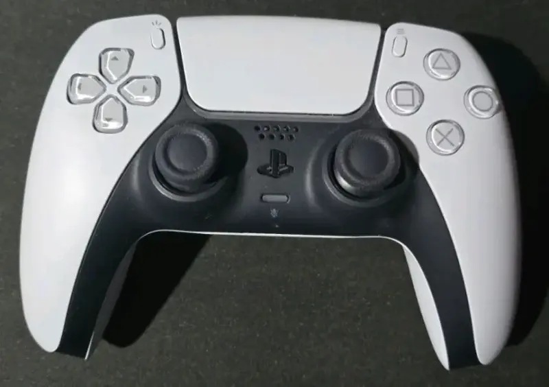 Consola PlayStation 5 en buen estado - 3