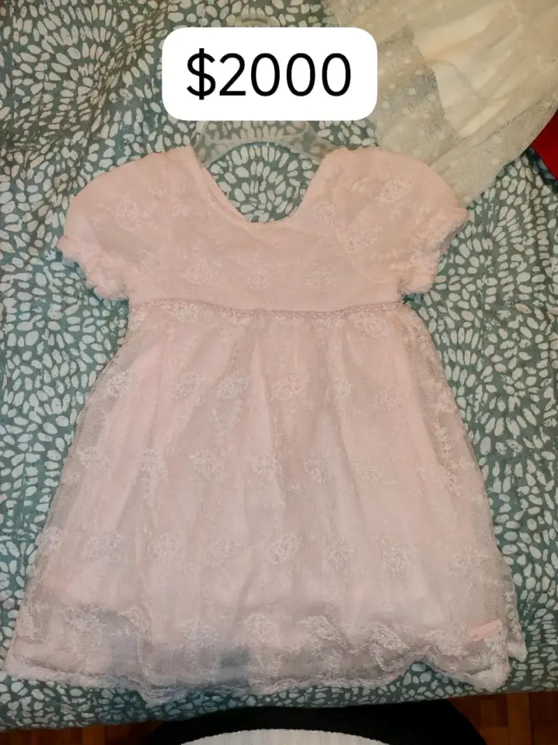 Vestidos de bebe con poco uso - 2