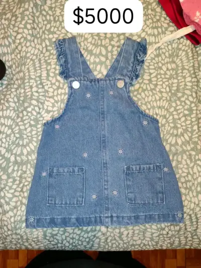 Vestidos de bebe con poco uso - miniatura 4