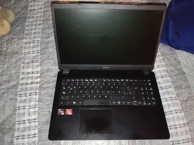 Notebook Acer A315 AMD Ryzen 5 - miniatura 1