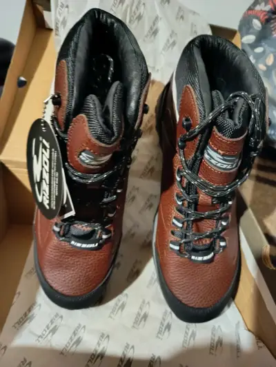 Zapatos de seguridad Rizzoli marrones nuevas - miniatura 1