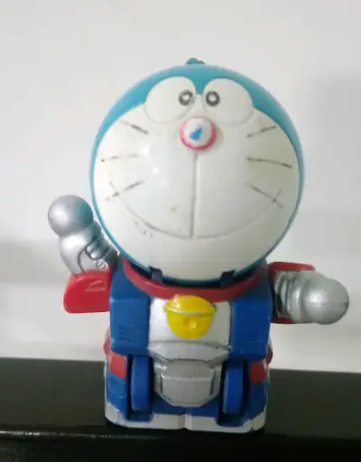 Figura de acción Doraemon coleccionable - miniatura 1