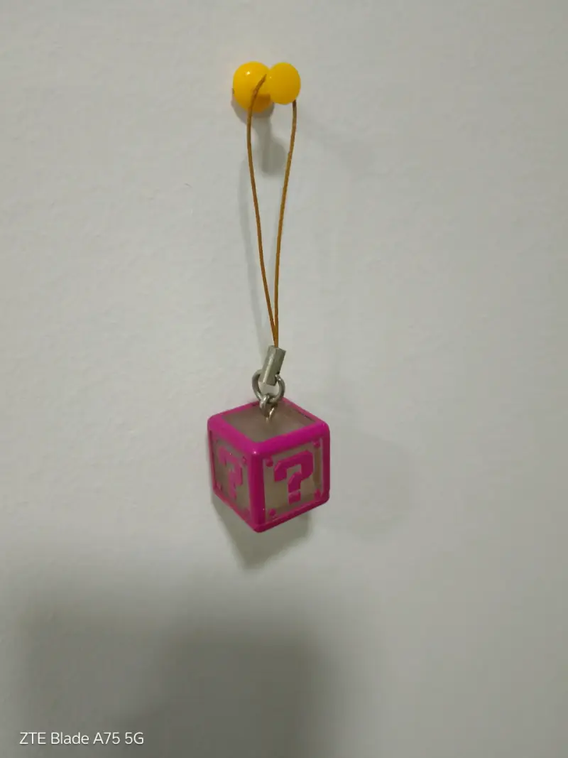 Bloque Coleccionable original rosa ( tipo llavero) - 5