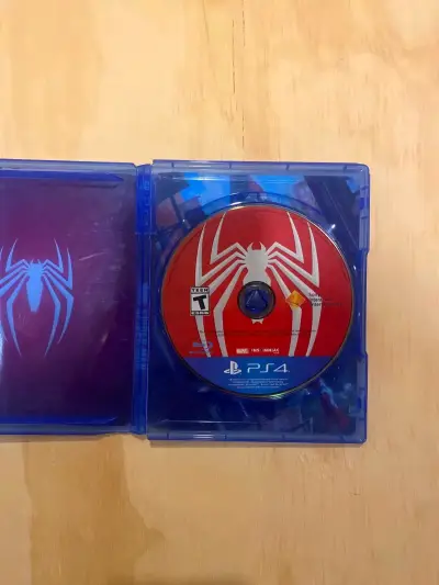 Juego PS4 Marvel Spider-Man - miniatura 2