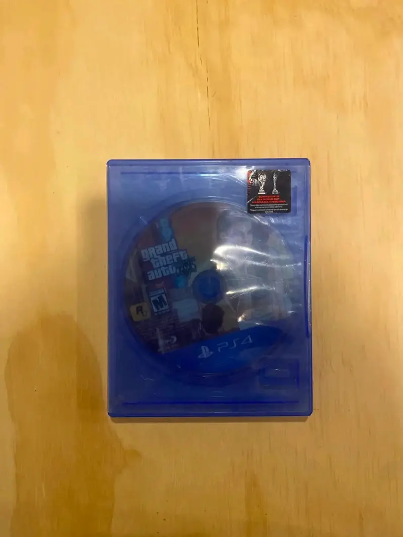 Juego PS4 Grand Theft Auto V - 1