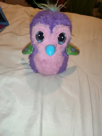 Juguete interactivo Hatchimal morado y rosa - miniatura 1