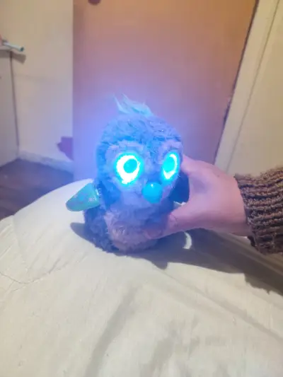Juguete interactivo Hatchimal morado y rosa - miniatura 4