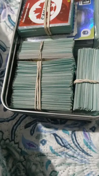 Lote de cartas coleccionables FIFA 2026 - miniatura 1