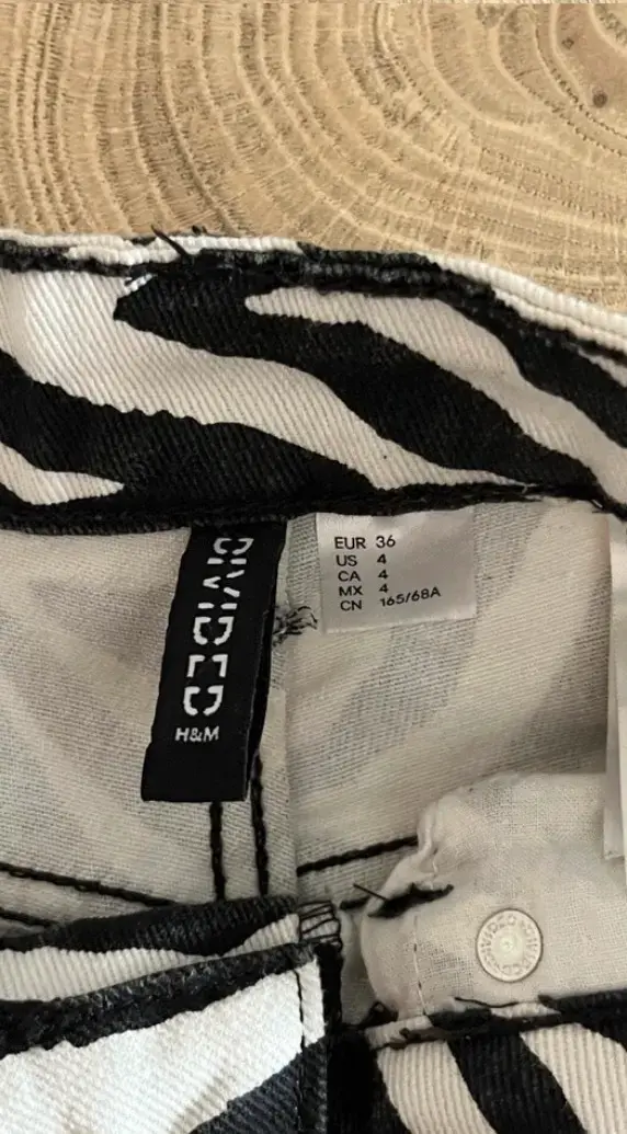 Jeans estampado cebra blanco y negro - 3