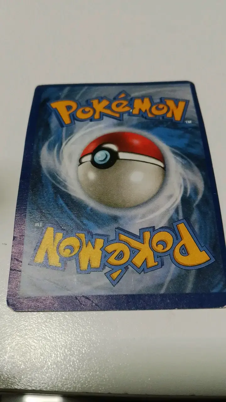 Carta Pokémon Blaziken V holográfica - 2