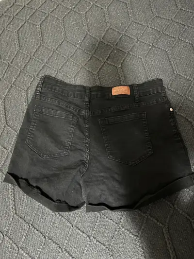 Shorts de mezclilla negros para mujer ZIBEL - miniatura 2