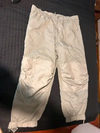 Pants ECWCS Layer 7 Extreme Cold talla L - miniatura 2