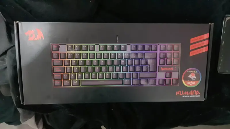 Teclado mecánico Redragon Kumara RGB