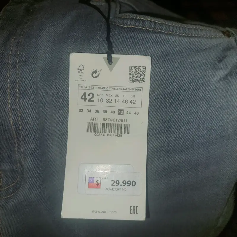 Jeans Zara gris desgastado para mujer - 4