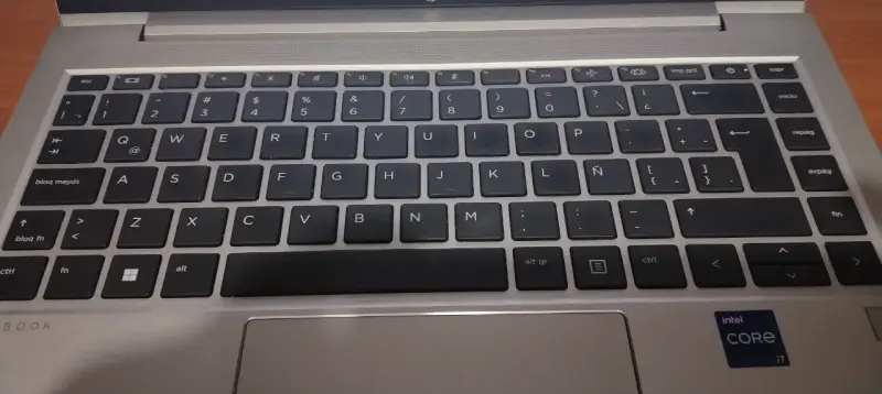 HP ProBook 440 G9 I7-12° G//8 Gb RAM//512 Gb M.2 - 3
