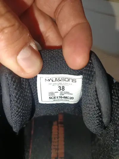 Zapatillas negras de caña alta unisex - miniatura 4