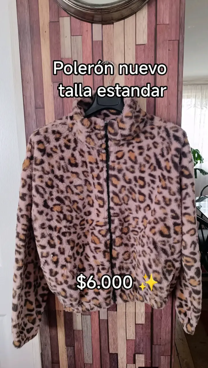 Polerón de leopardo nuevo talla estándar