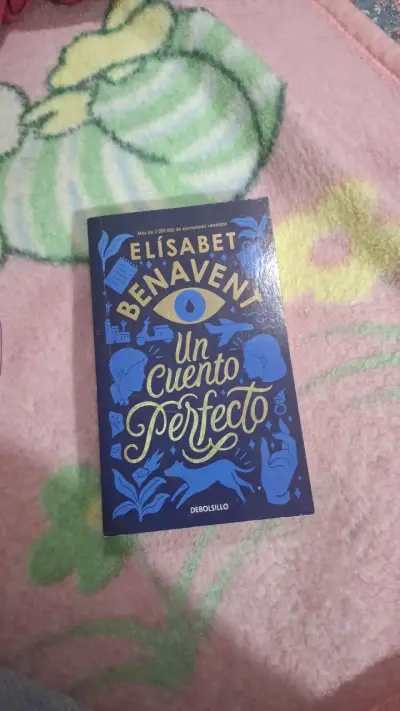'Un cuento perfecto' Elisabet Benavent no original - miniatura 1