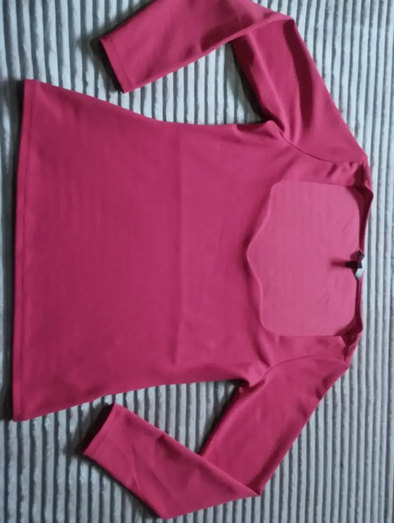 Polera roja de manga larga escote cuadrado - 5