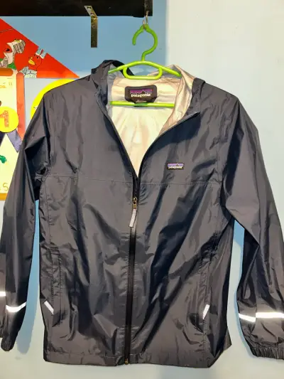 Chaqueta impermeable Patagonia azul marino - miniatura 1