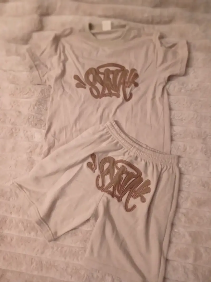 Conjunto syna de niño color beige