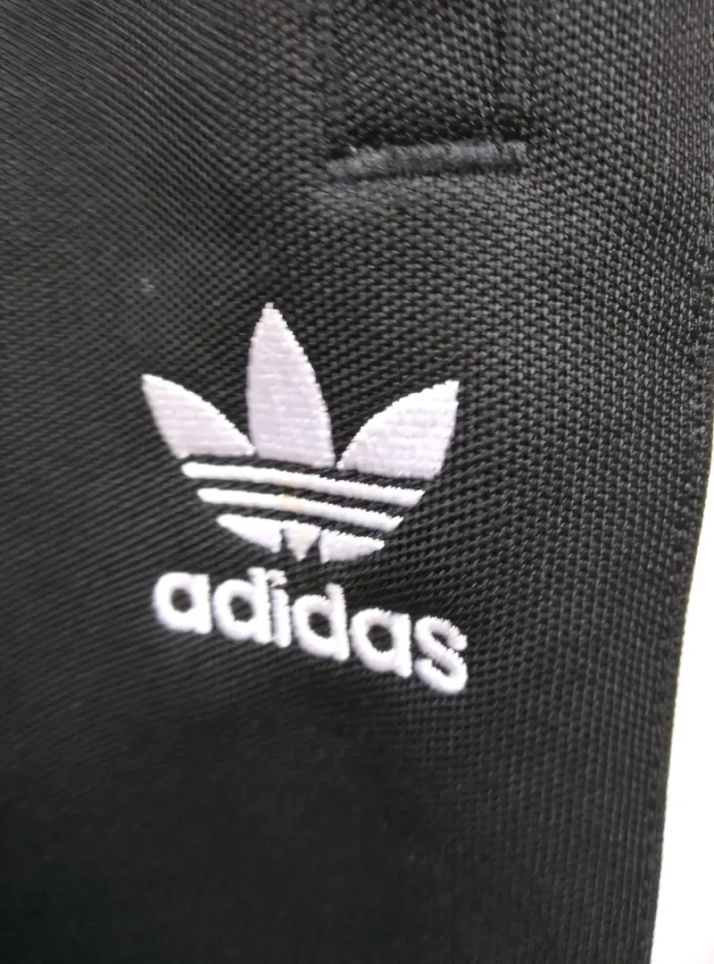 Pantalón negro Adidas hombre talla M con franjas - 4