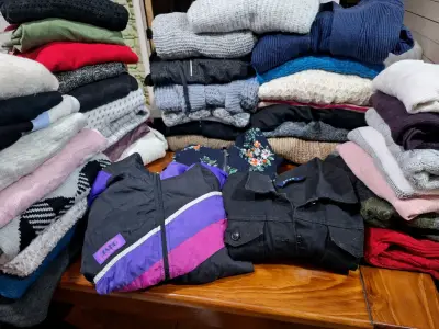 Lote de ropa de invierno variada - miniatura 1