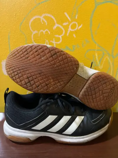 Zapatillas deportivas Adidas negras - miniatura 1