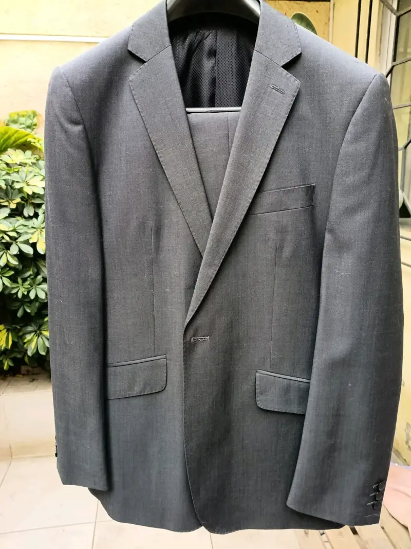Traje formal gris marca Basement - 5