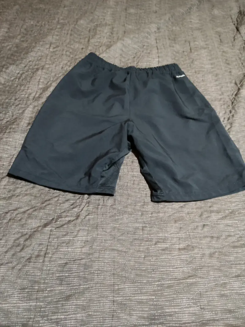 Short deportivo Adidas negro - 2