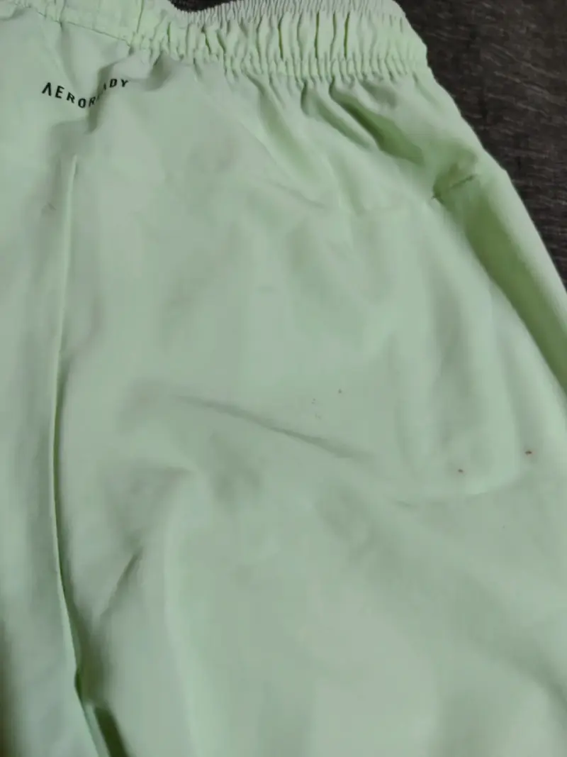 Short deportivo Adidas verde claro - 3