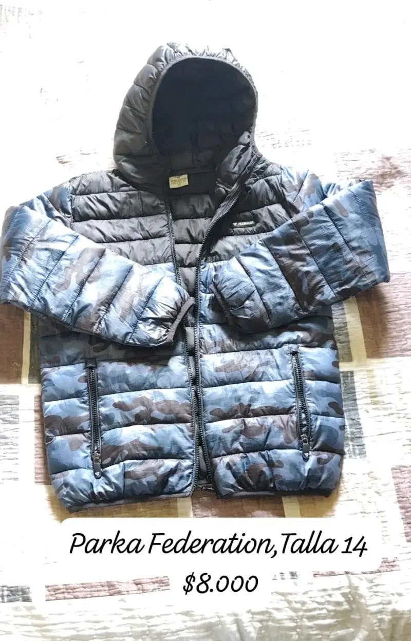 Parka Federation camuflada talla 14