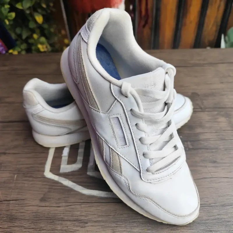 Zapatillas deportivas blancas Reebok clásicas - 1