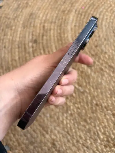 iPhone 14 pro - miniatura 3