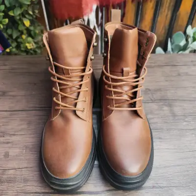 Botas de cuero marrón para hombre - miniatura 2