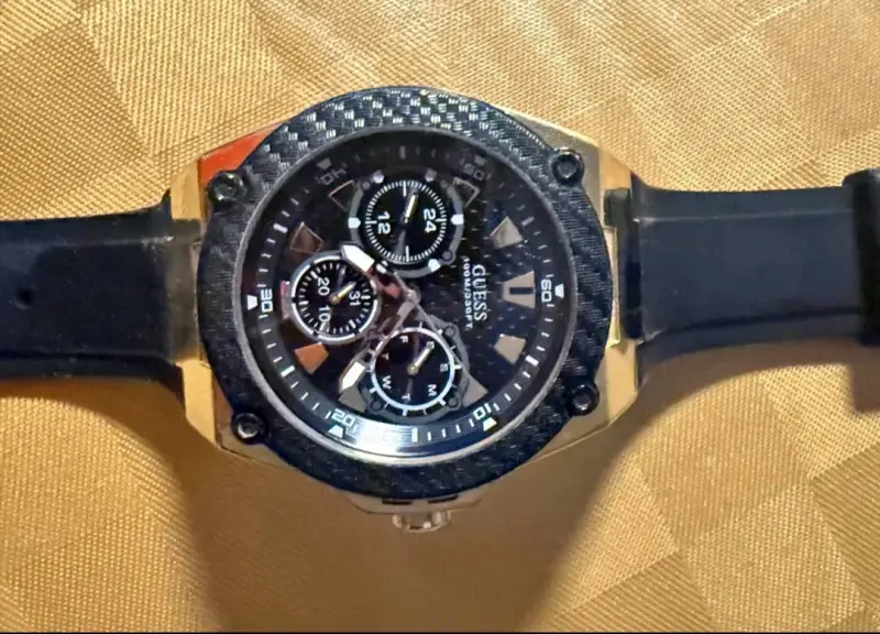 Reloj Guess cronógrafo para hombre - 1