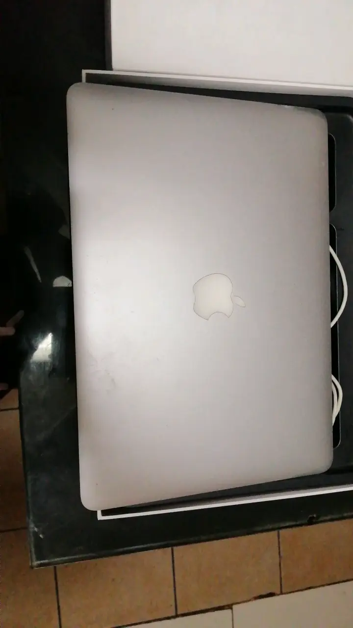 MacBook Air 13 pulgadas usado en buen estado - 6