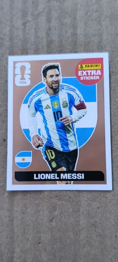 Lámina Panini Lionel Messi FIFA Extra - miniatura 1