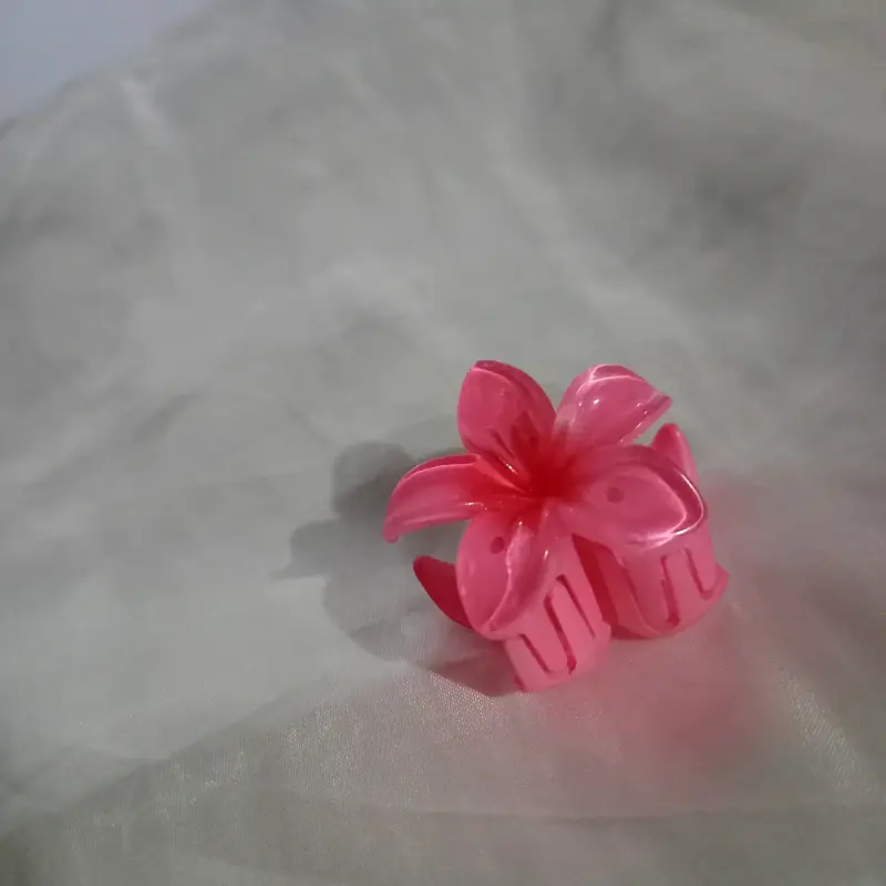 Pinza para el pelo de flor rosa de plástico - 4