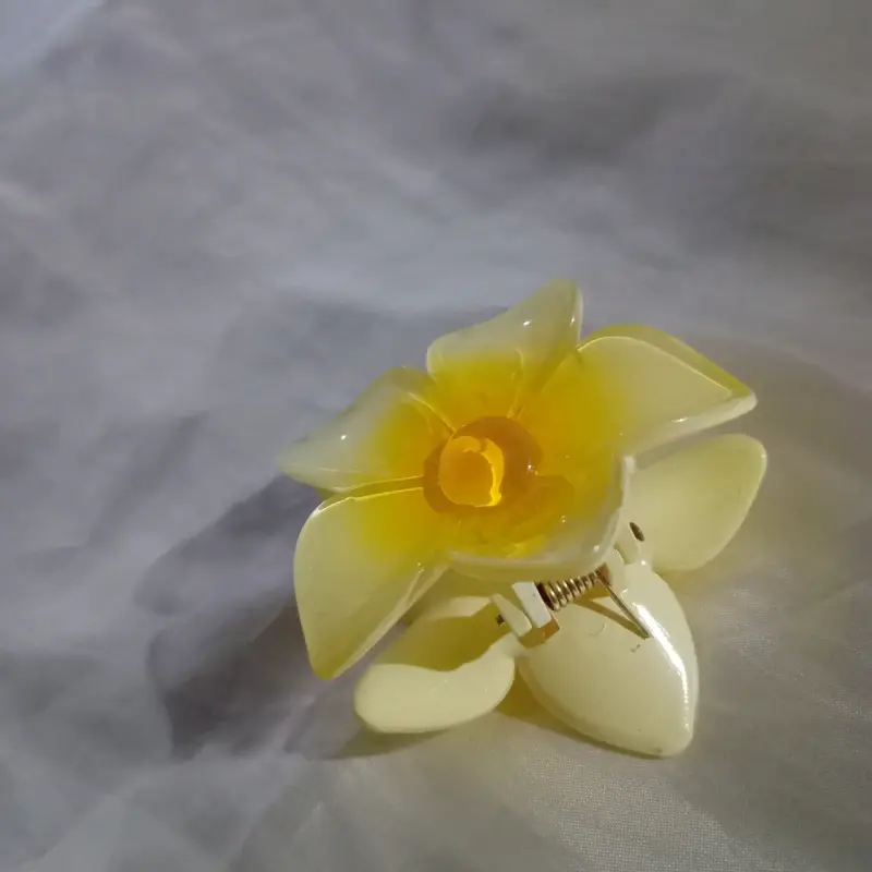 Pinza para el pelo de flor amarillo de plástico - 3