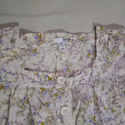 Blusa floral de manga corta H&M - miniatura 4