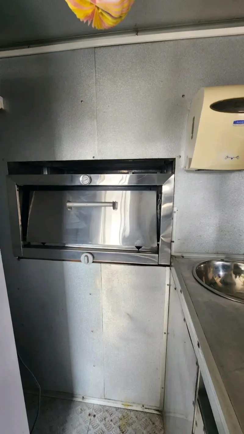 Carro de comida móvil para eventos - 4