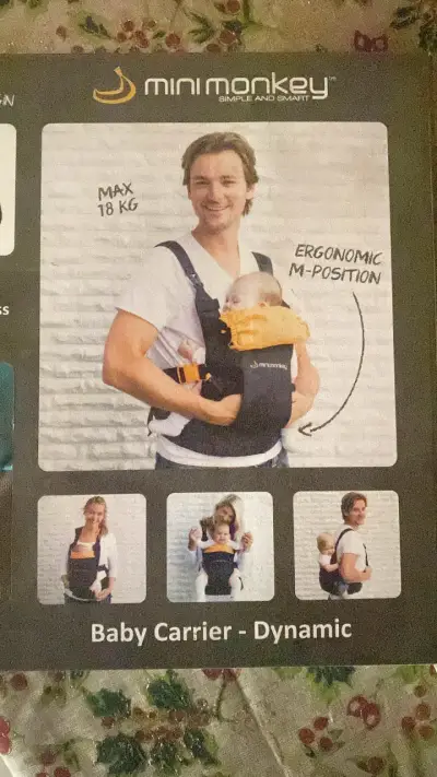 Mochila portabebés diseño patentado - miniatura 2