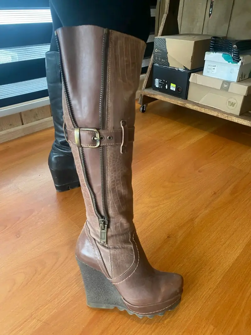 Botas de cuero marrón con plataforma - 3