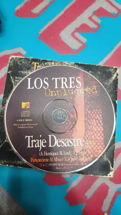CD Los Tres Unplugged Traje Desastre - miniatura 3