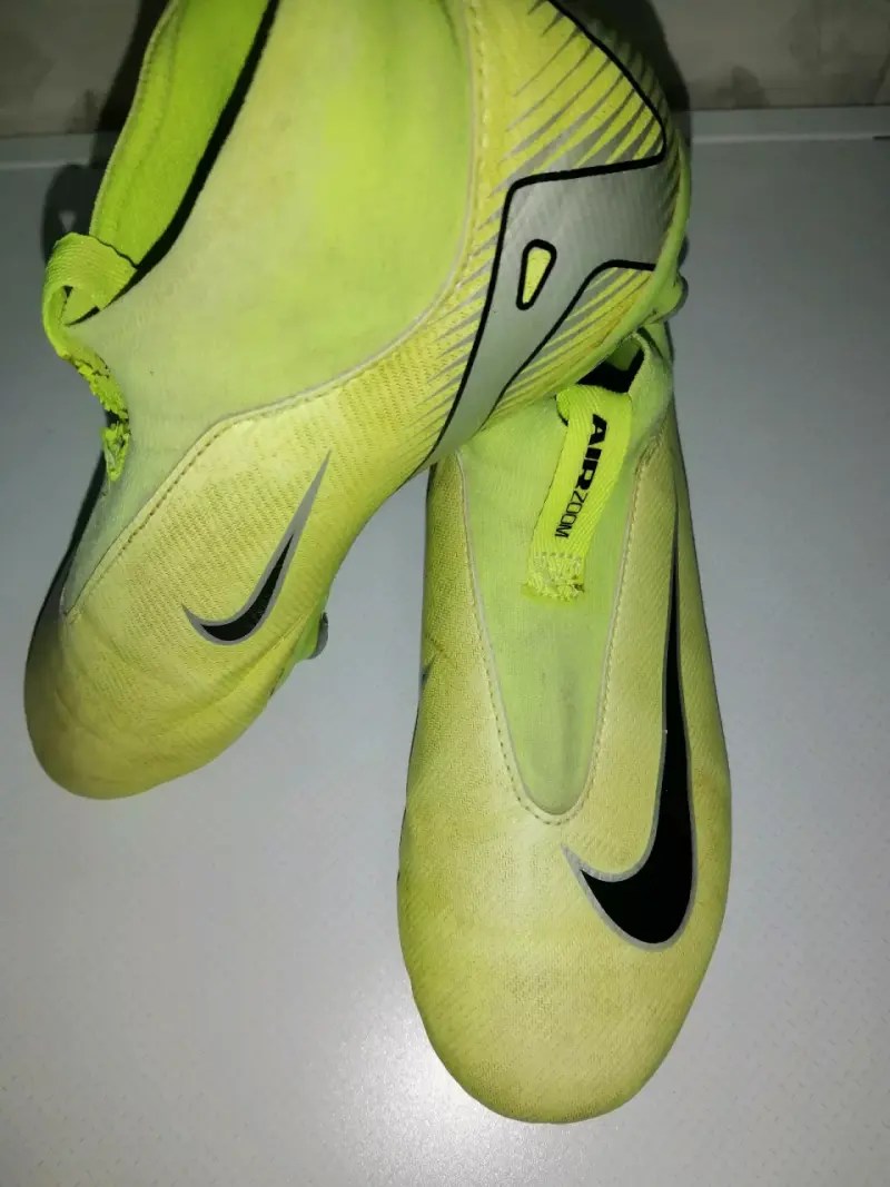 Zapatillas de fútbol Nike Air Zoom amarillas - 1