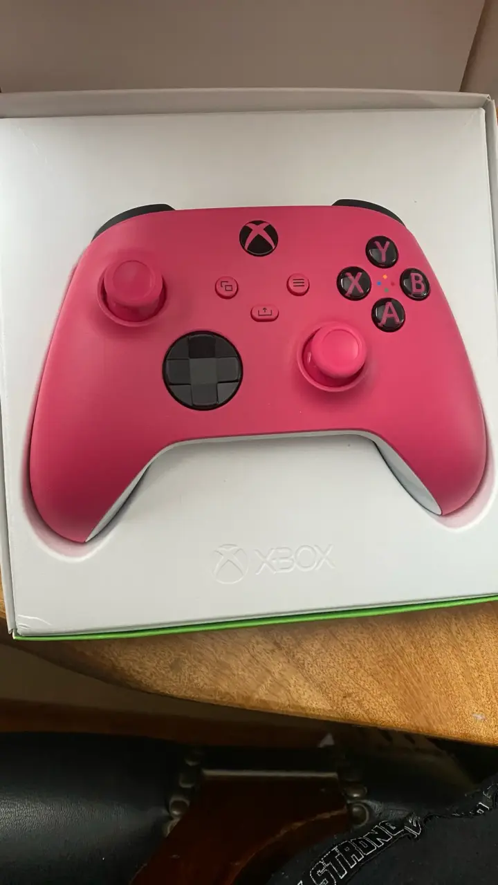 Control Xbox Deep Pink inalámbrico - 2