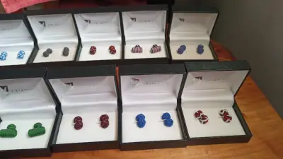 Set de gemelos y botones de camisa variados - miniatura 5