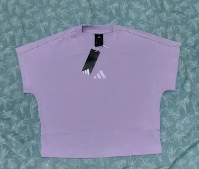 Polera deportiva  Adidas con logo nueva!!! - miniatura 1