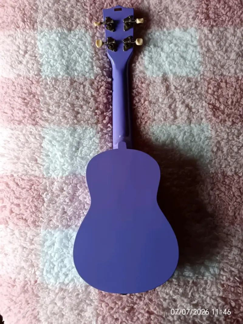 Ukulele - 3